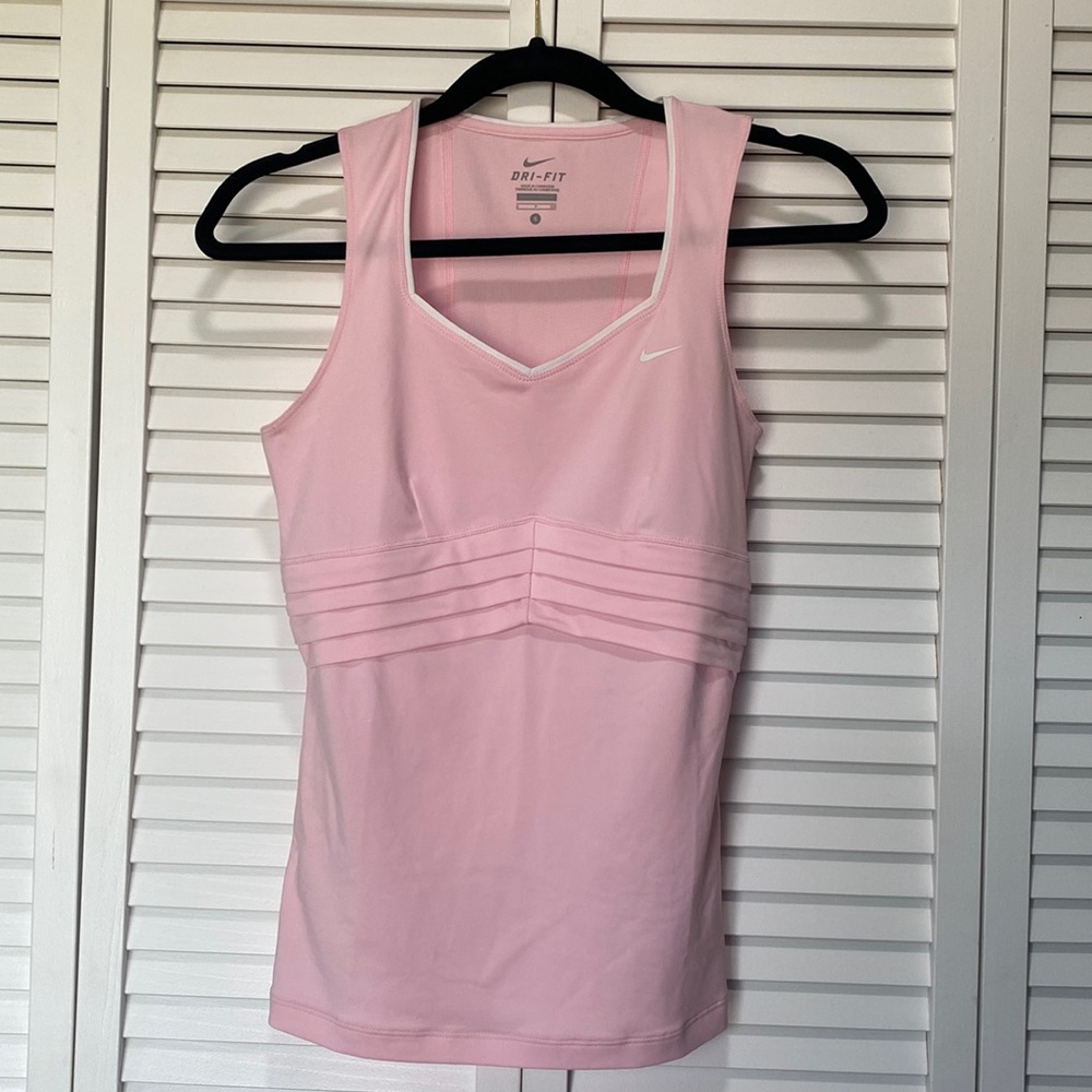 Nike workout tank